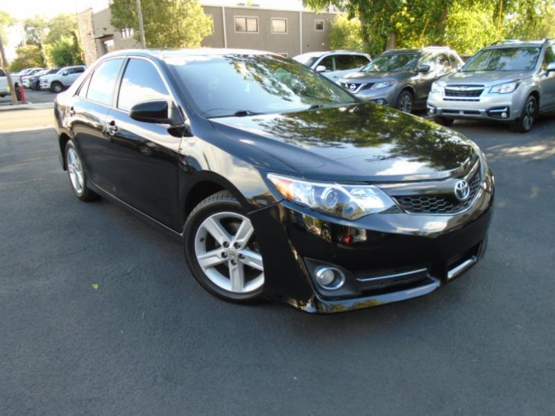 Toyota Camry XLE 2013