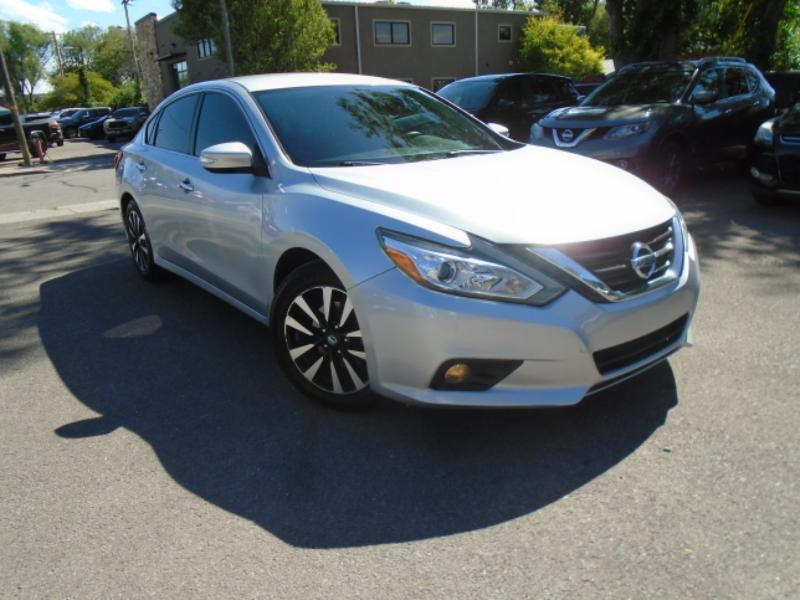 Nissan Altima 2.5 SV 2018