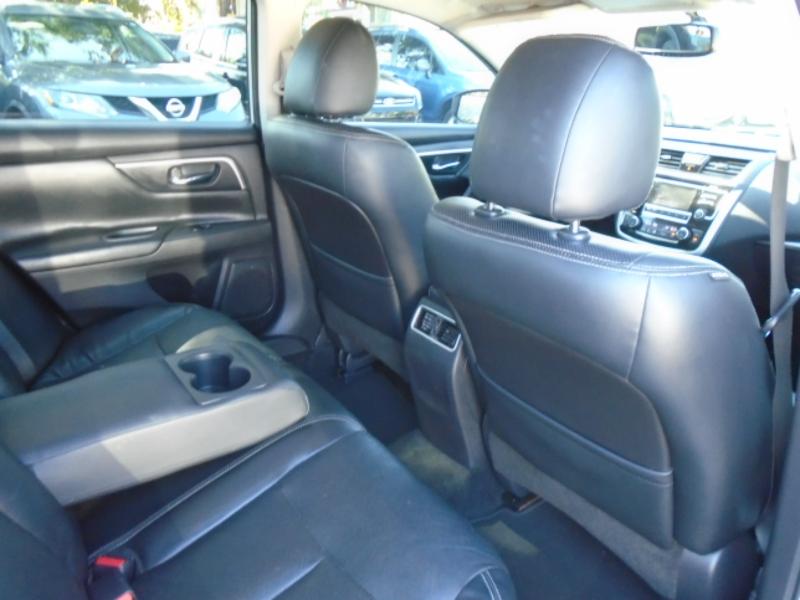 Nissan Altima 2.5 SV 2018