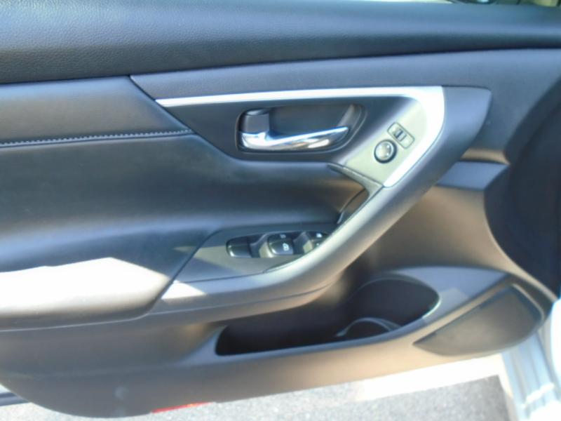 Nissan Altima 2.5 SV 2018
