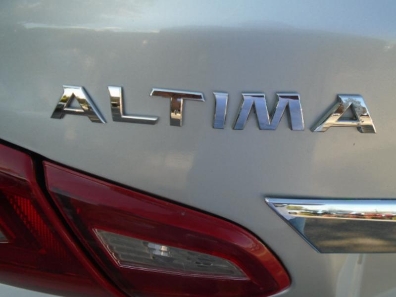 Nissan Altima 2.5 SV 2018