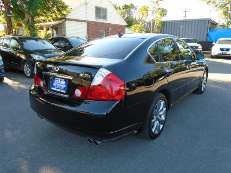 Infiniti M 35x 4WD 2006