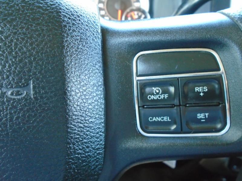 RAM 1500 SLT Quad Cab 4WD 2013