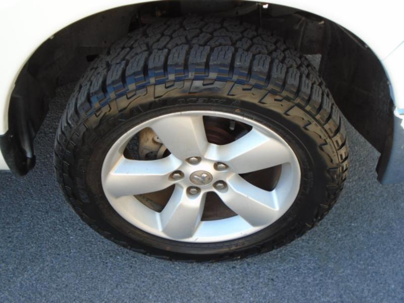 RAM 1500 SLT Quad Cab 4WD 2013