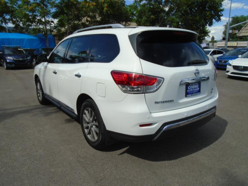 Nissan Pathfinder Platinum 4WD 2016