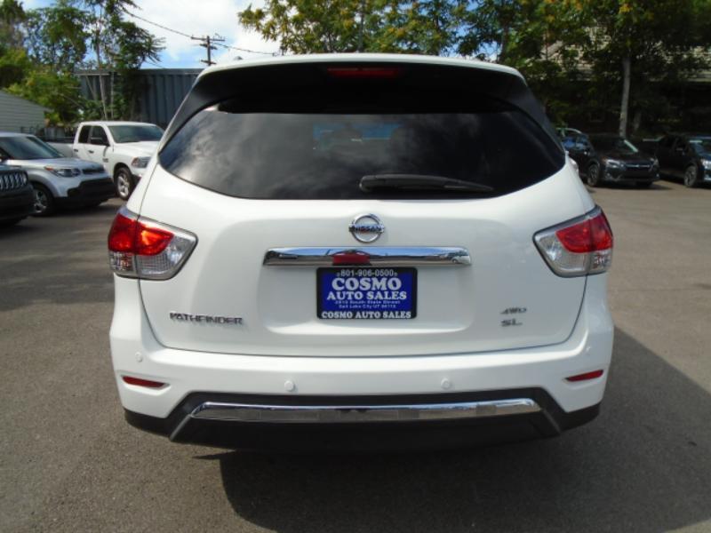 Nissan Pathfinder Platinum 4WD 2016