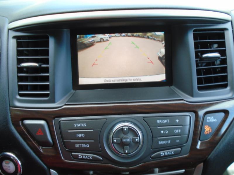 Nissan Pathfinder Platinum 4WD 2016