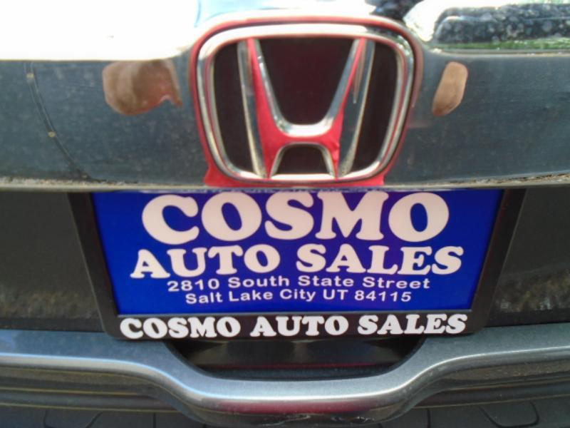 Honda Pilot Touring 4WD 5-Spd AT with DVD 2011