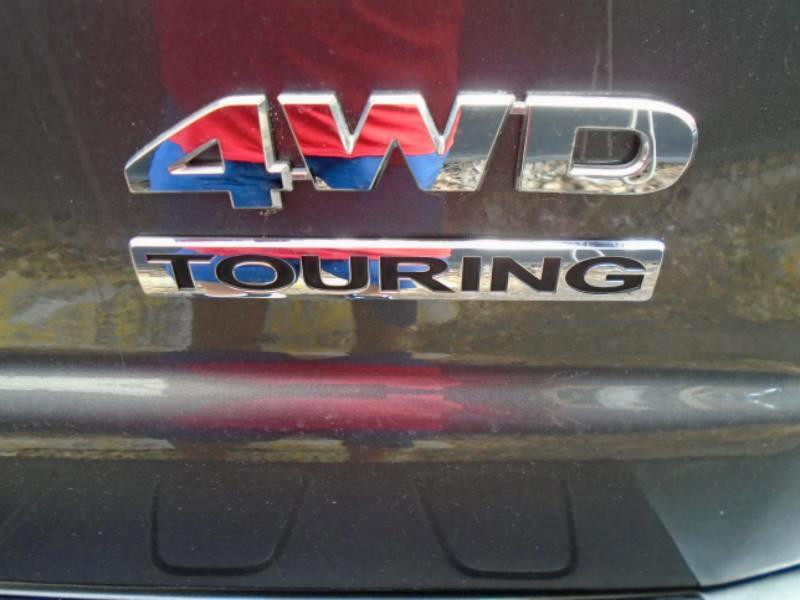 Honda Pilot Touring 4WD 5-Spd AT with DVD 2011