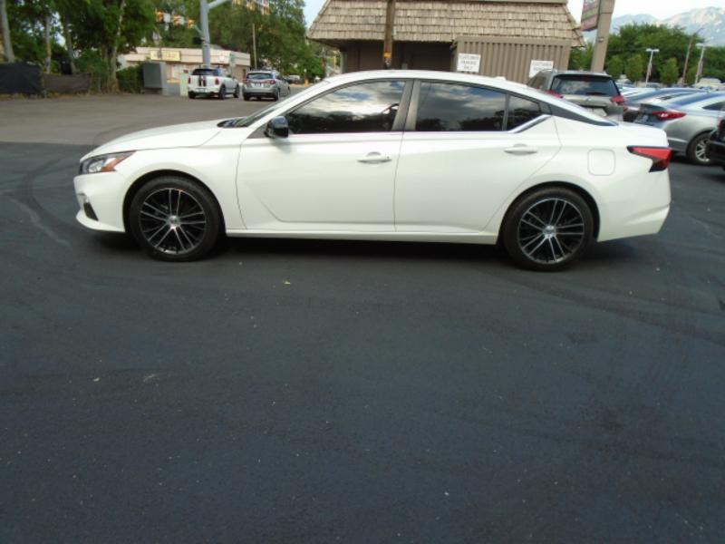 Nissan Altima 2.5 SR 2021