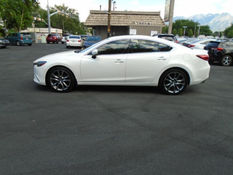 Mazda MAZDA6 i Grand Touring 2016