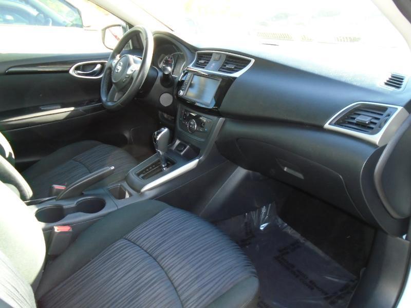 Nissan Sentra S CVT 2019