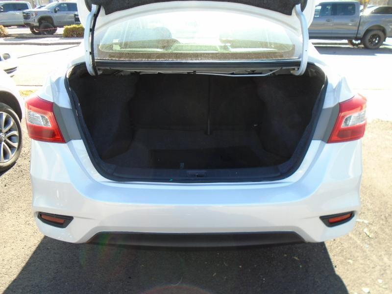 Nissan Sentra S CVT 2019