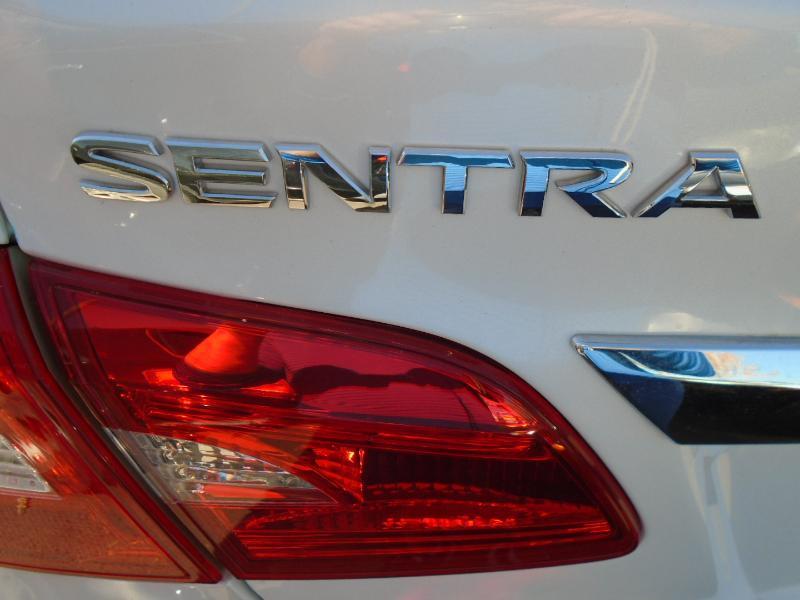 Nissan Sentra S CVT 2019