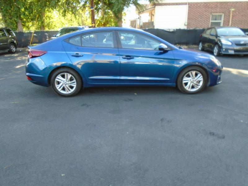 Hyundai Elantra Limited 2019