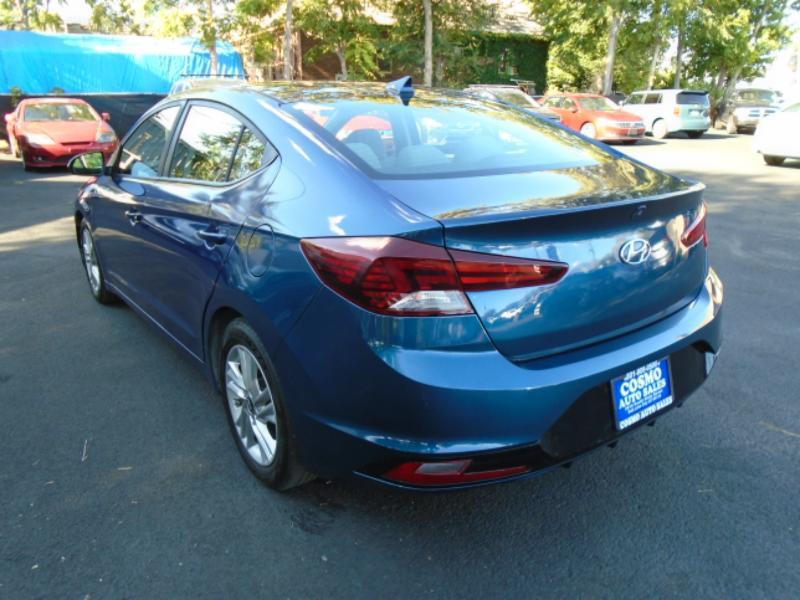 Hyundai Elantra Limited 2019