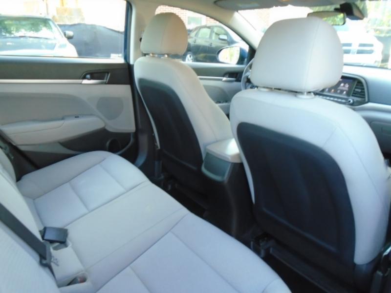 Hyundai Elantra Limited 2019