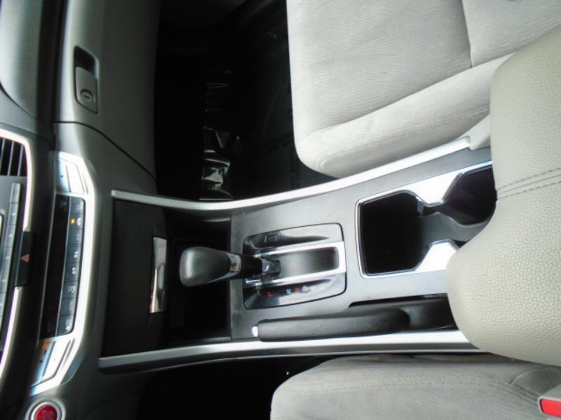 Honda Accord EX Sedan CVT 2013