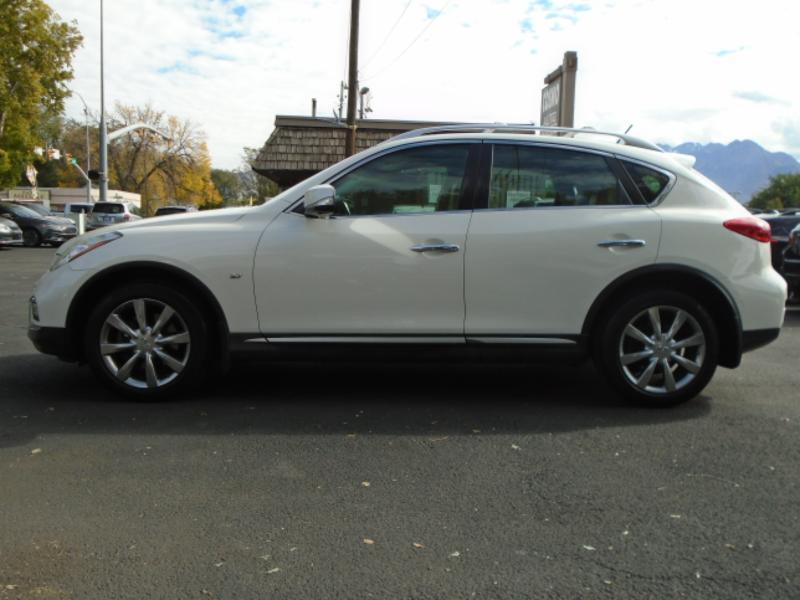 Infiniti QX50 Base AWD 2016