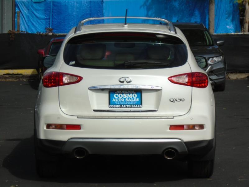 Infiniti QX50 Base AWD 2016