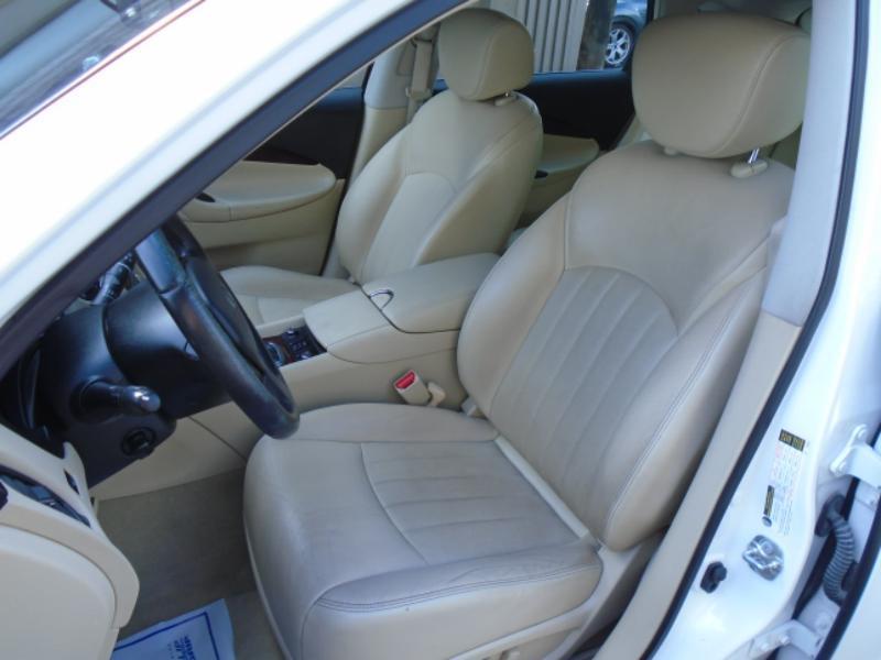 Infiniti QX50 Base AWD 2016