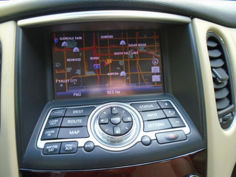Infiniti QX50 Base AWD 2016