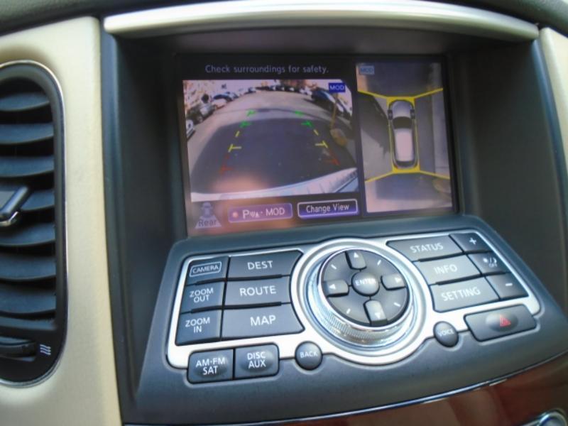 Infiniti QX50 Base AWD 2016