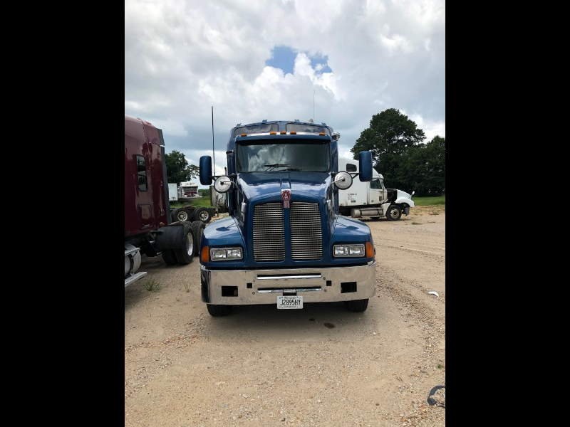 2007 Kenworth T600 