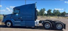2013 Volvo VNL 