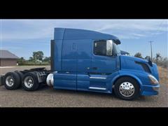 2014 Volvo VNL 