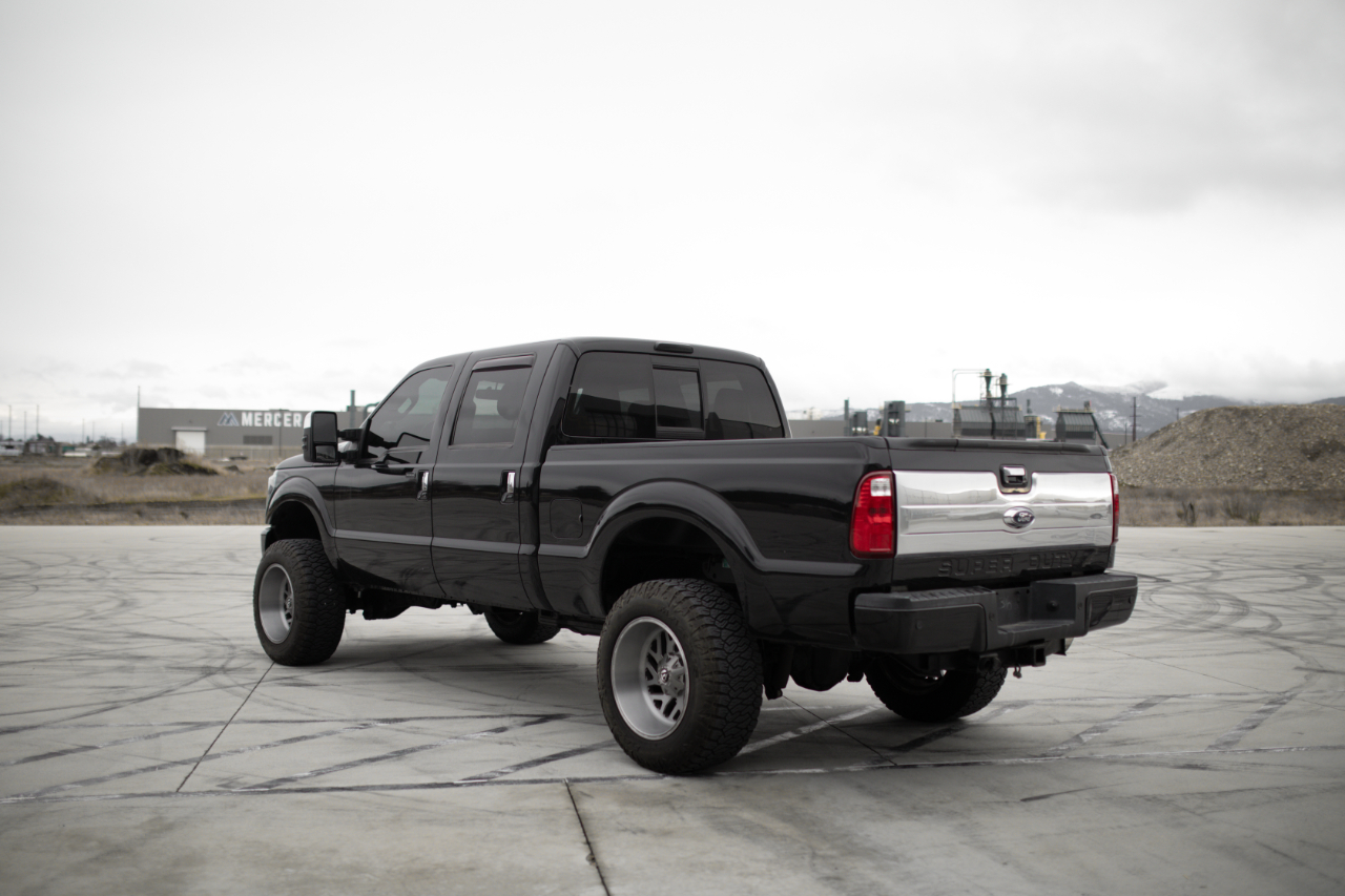 Ford F-350 SD Limited Crew Cab 4WD 2016