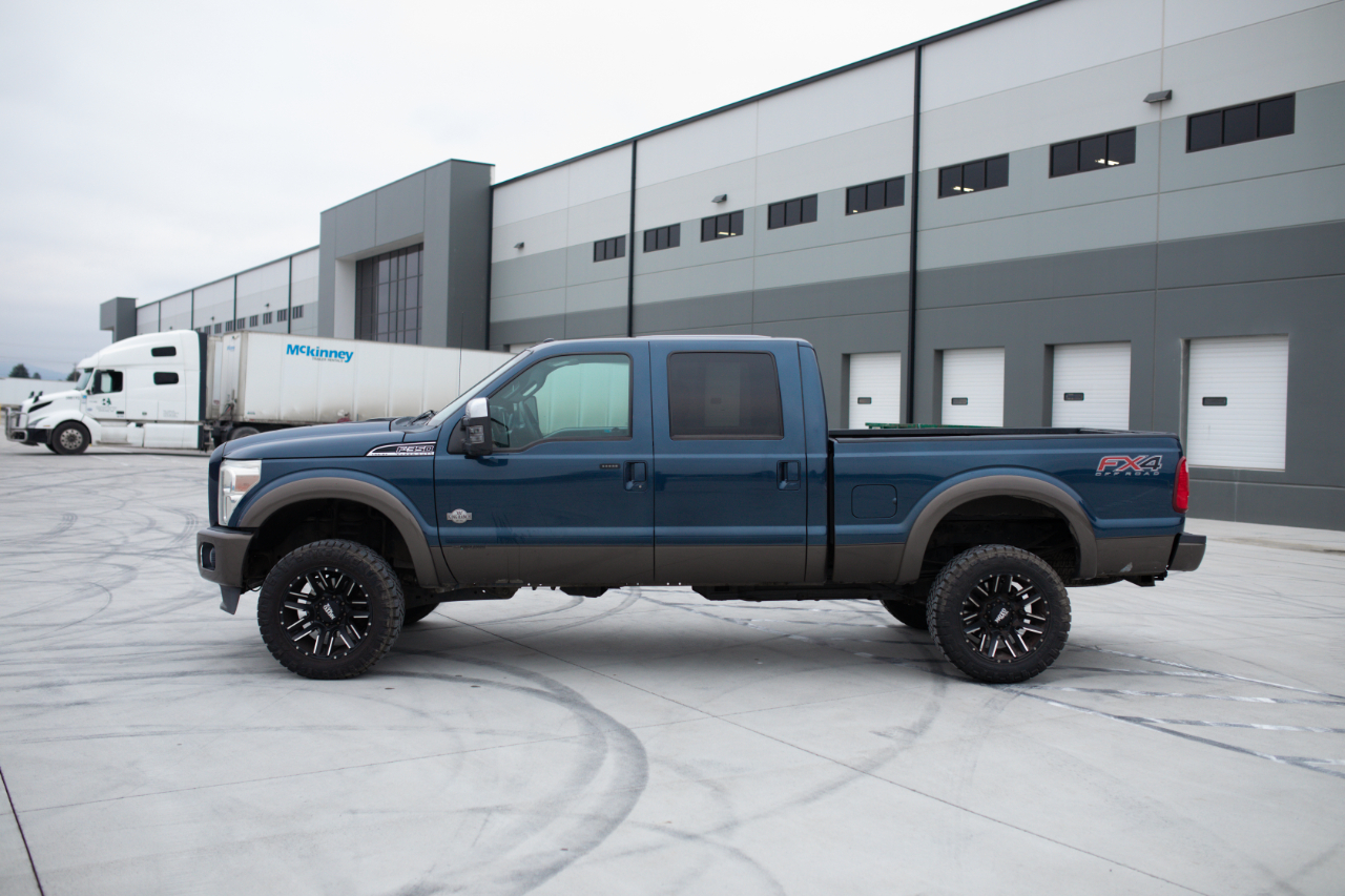 Ford F-350 SD King Ranch Crew Cab 4WD 2016
