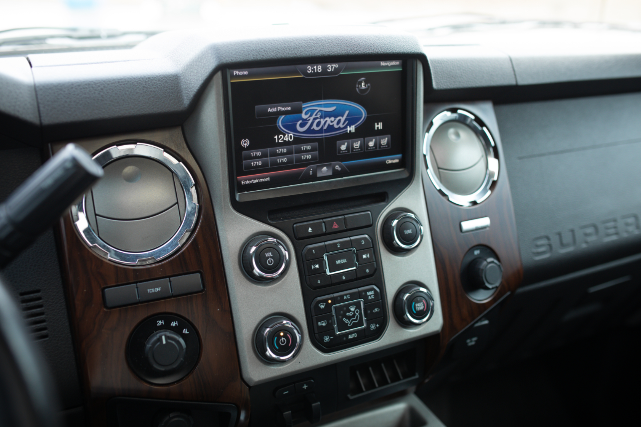 Ford F-450 SD Lariat Crew Cab DRW 4WD 2014