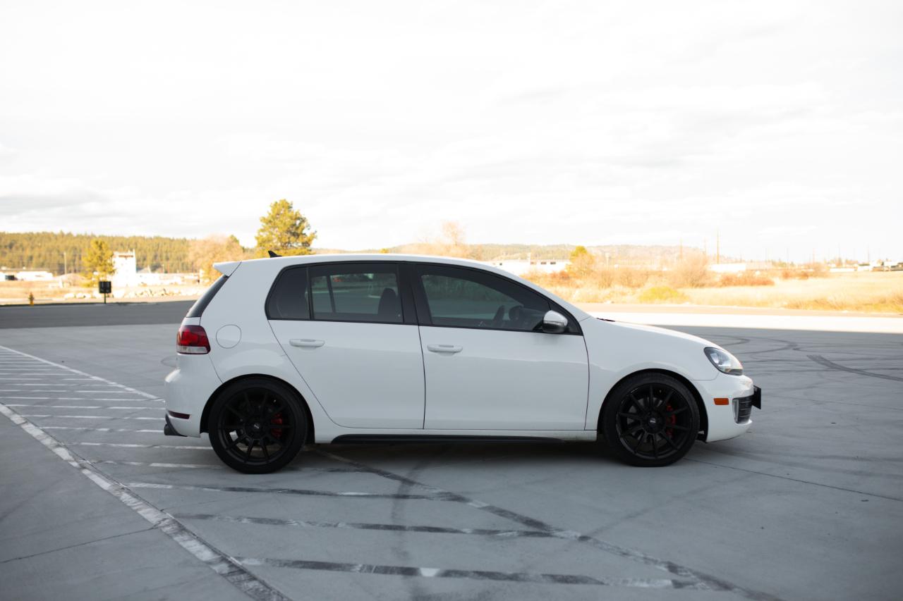 Volkswagen GTI 4-door 2012