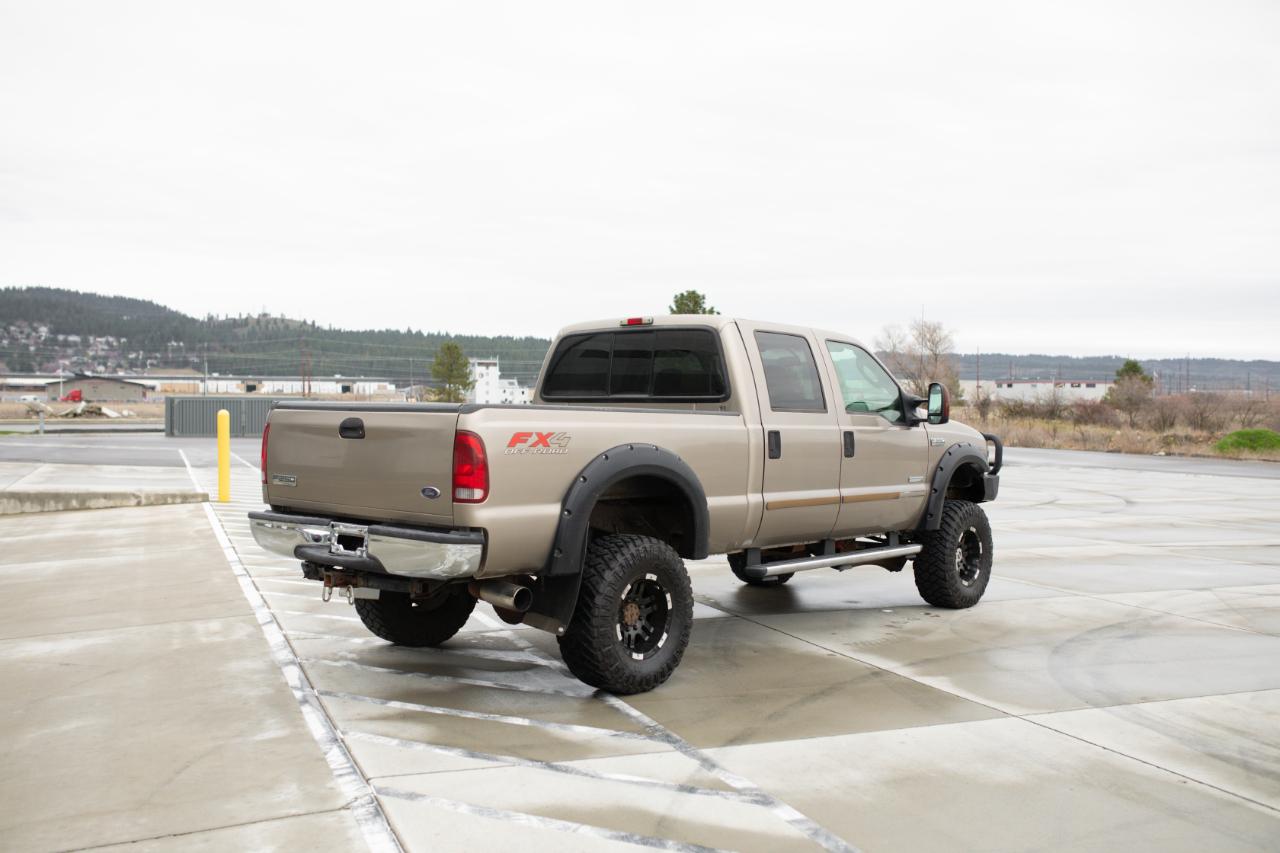 Ford F-250 SD XLT Crew Cab Short Bed 4WD 2006