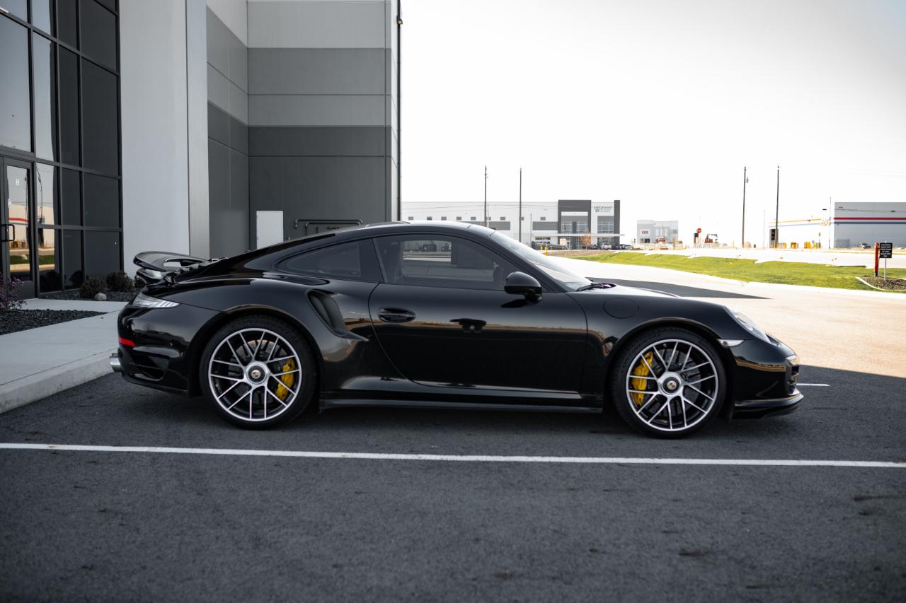 Porsche 911 Turbo S Coupe 2014