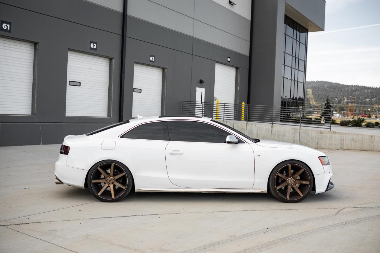 Audi S5 4.2 Coupe quattro Manual 2011