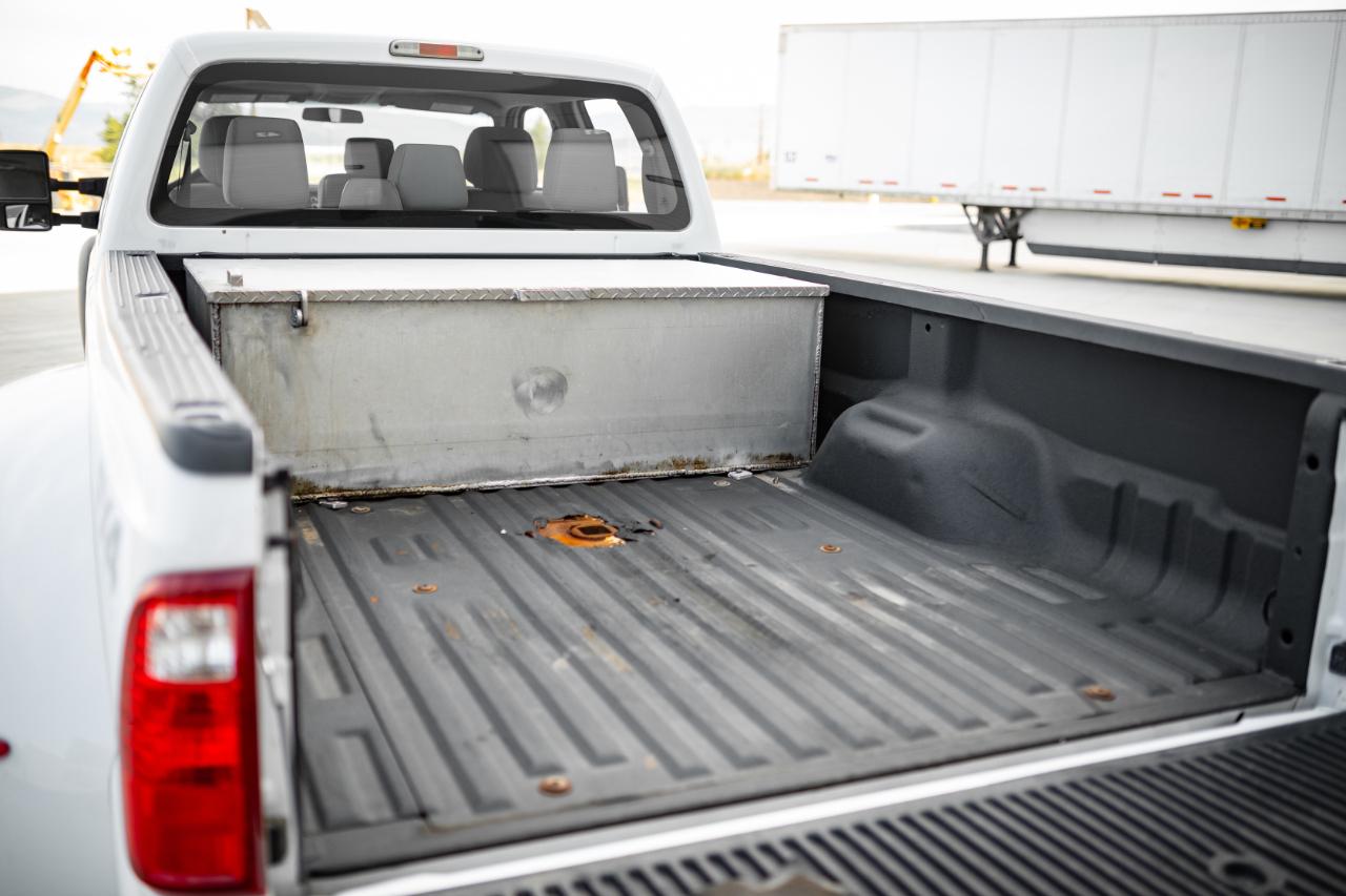Ford F-450 SD XLT Crew Cab DRW 4WD 2013
