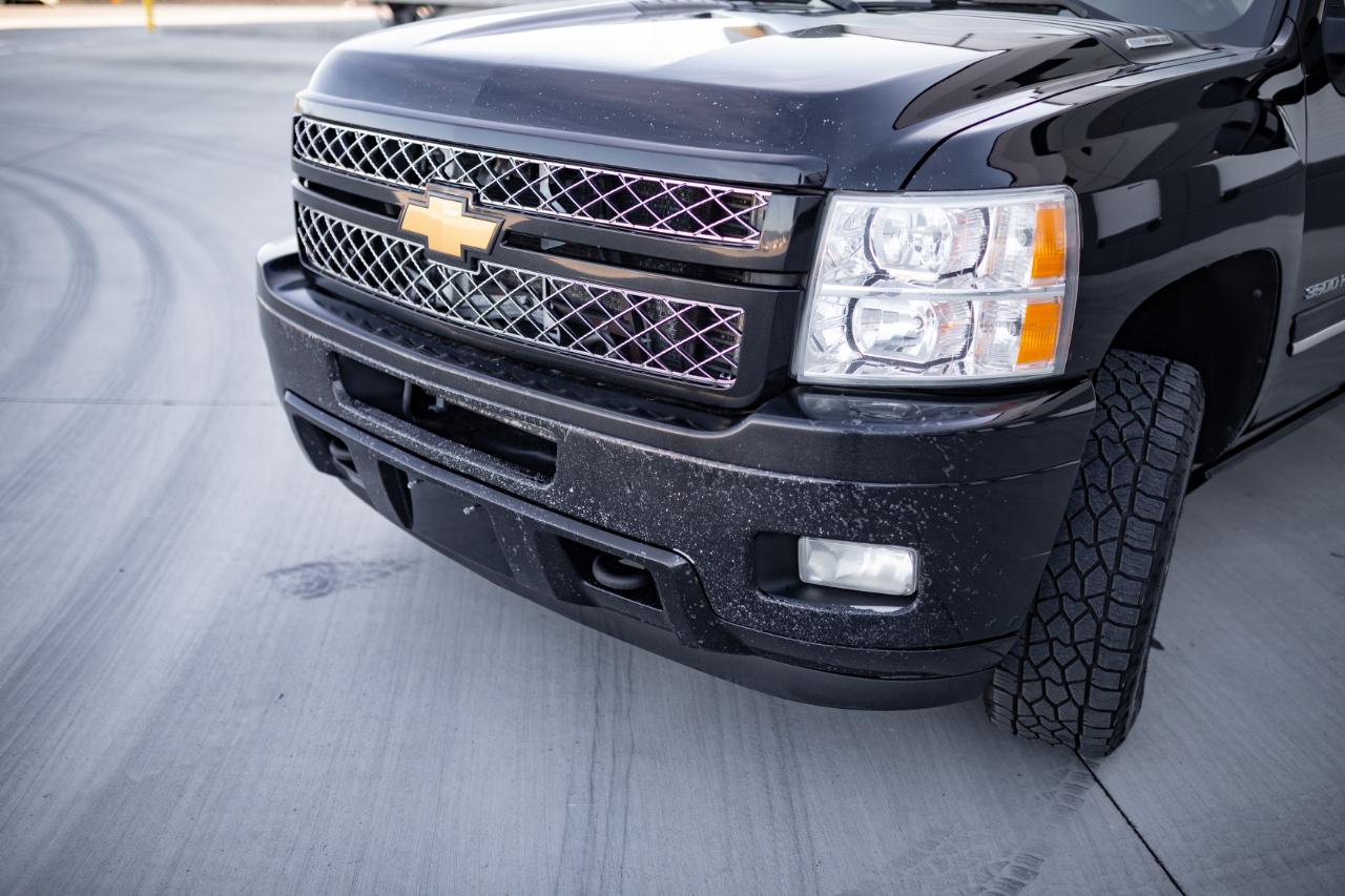 Chevrolet Silverado 3500HD LTZ Crew Cab 4WD 2013