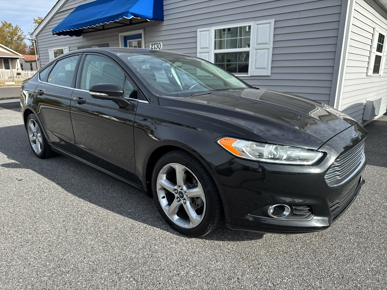 2014 Ford Fusion SE