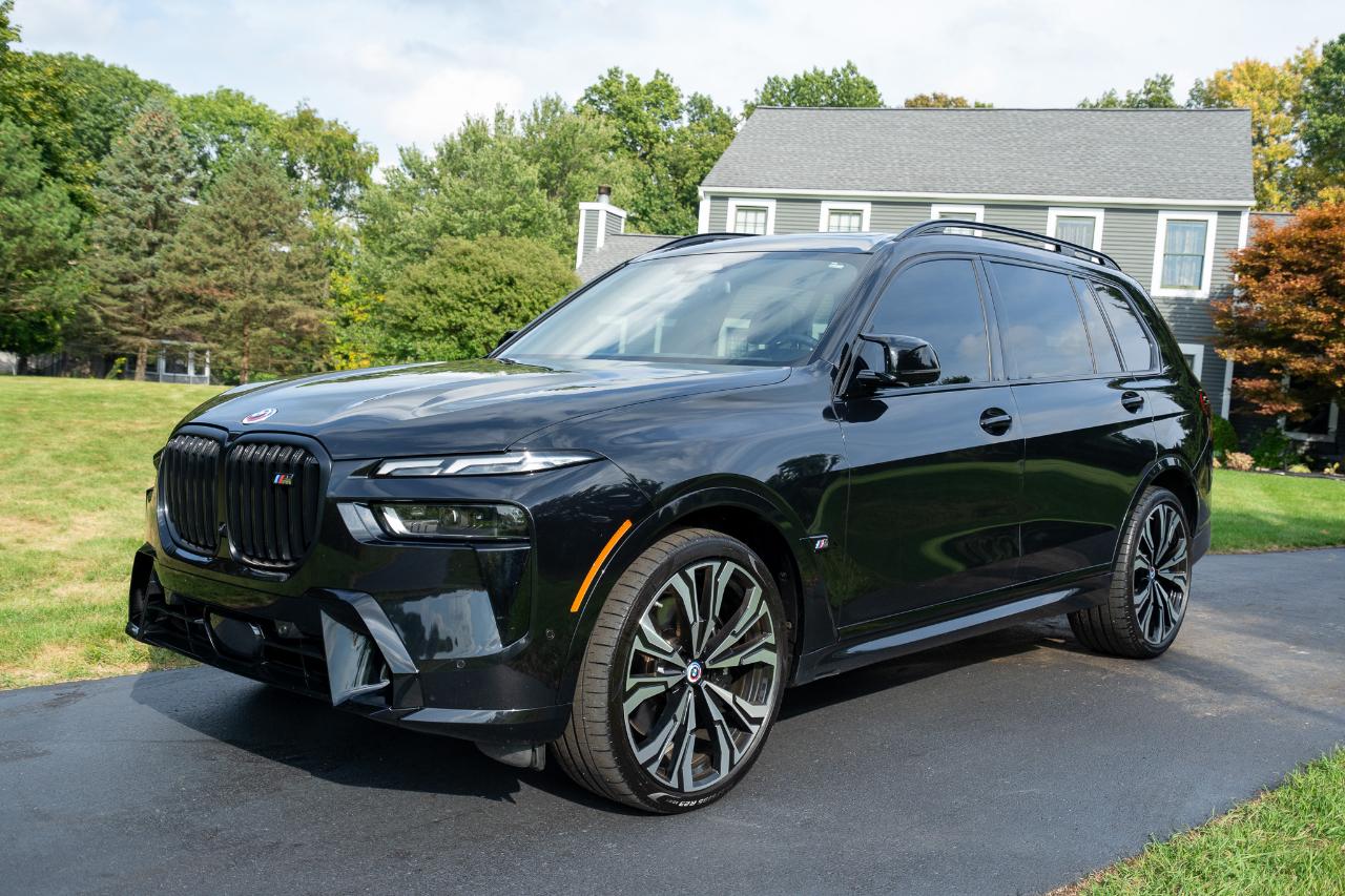 BMW X7 M60i 2023