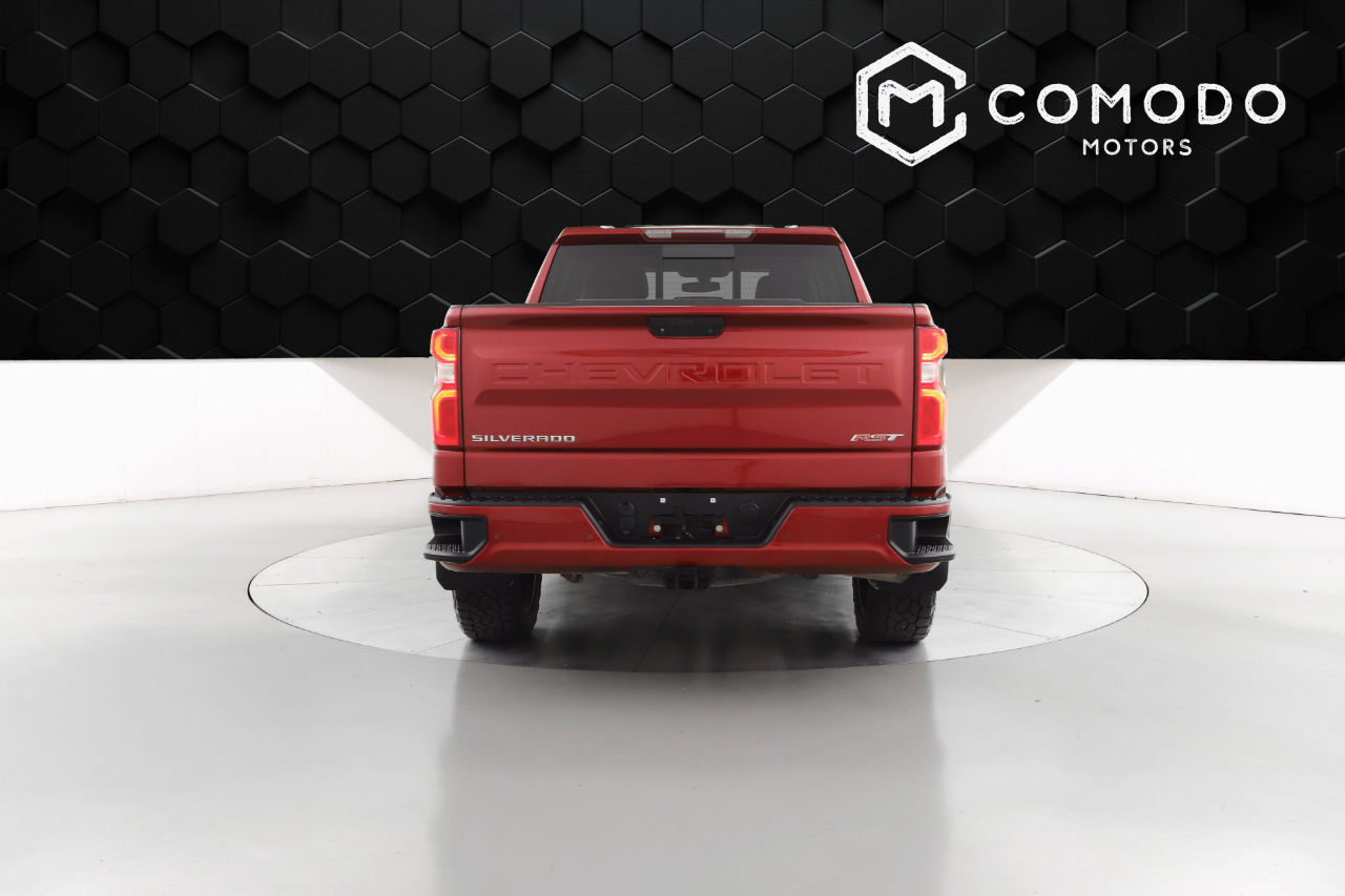 2020 Chevrolet Silverado 1500 RST photo 4