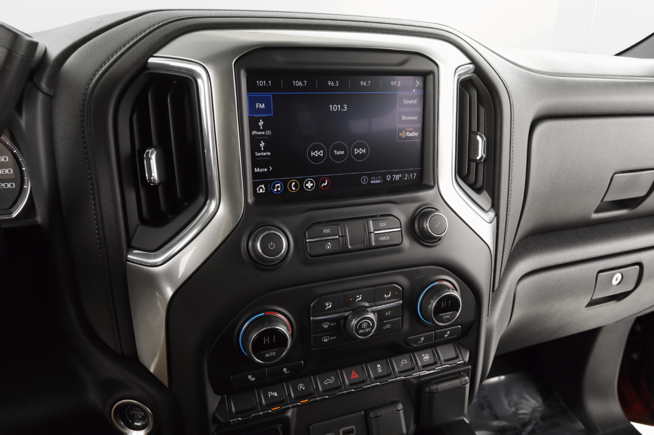 2020 Chevrolet Silverado 1500 RST photo 9