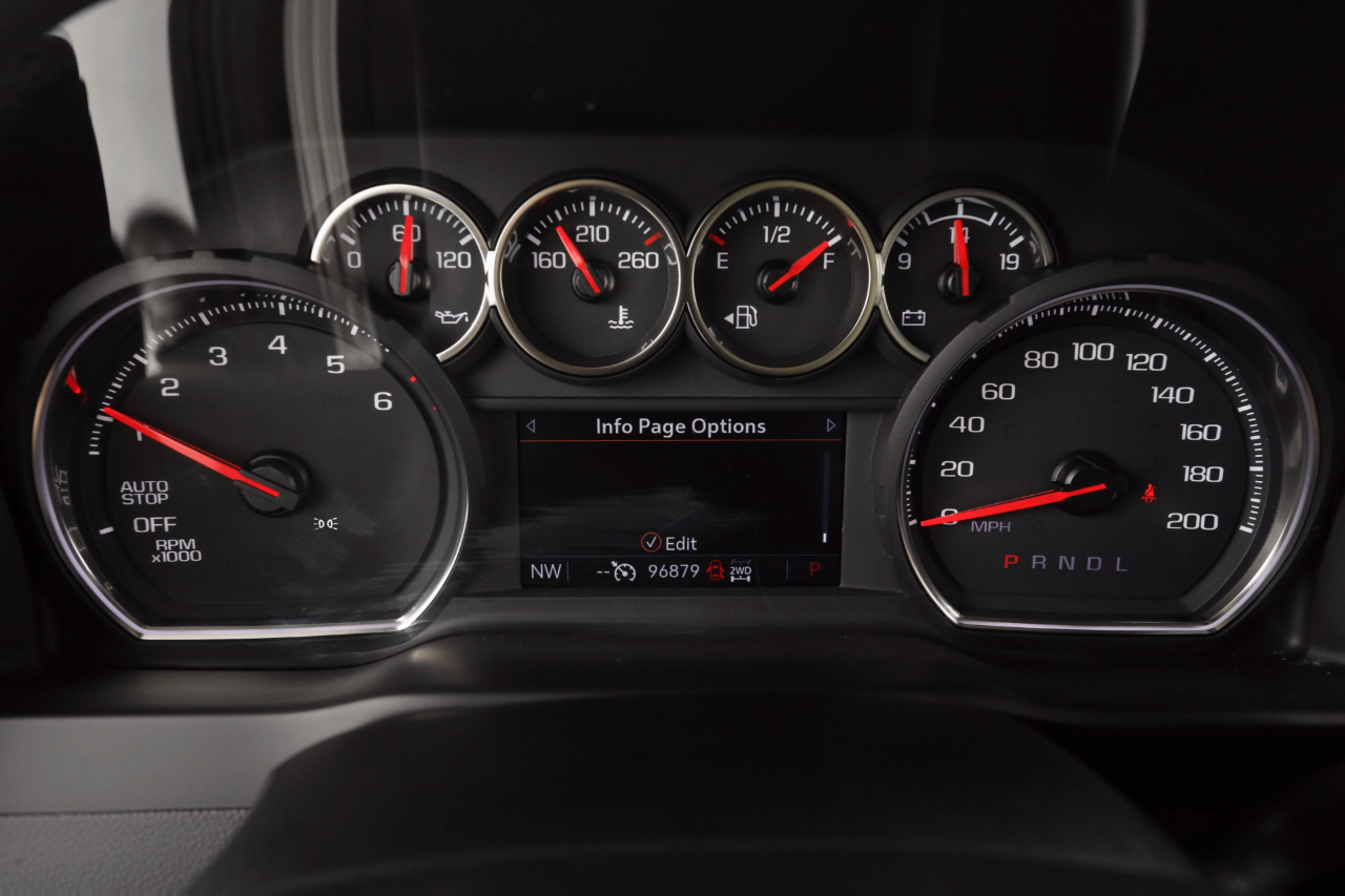 2020 Chevrolet Silverado 1500 RST photo 13