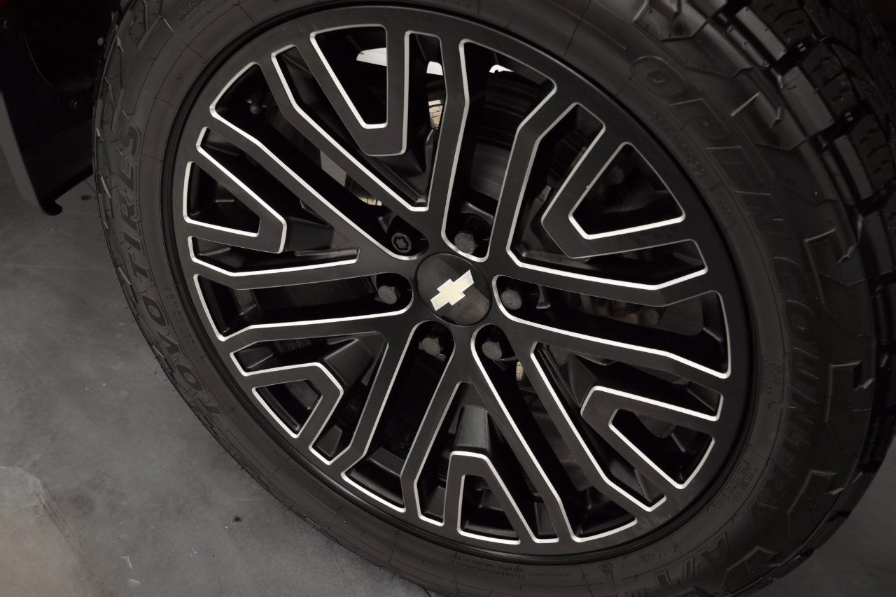 2020 Chevrolet Silverado 1500 RST photo 15