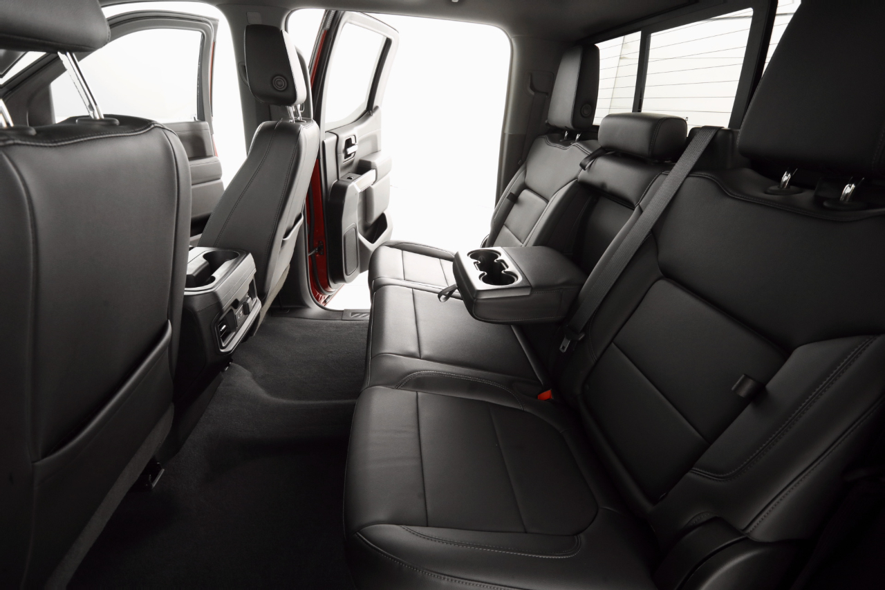 2020 Chevrolet Silverado 1500 RST photo 18