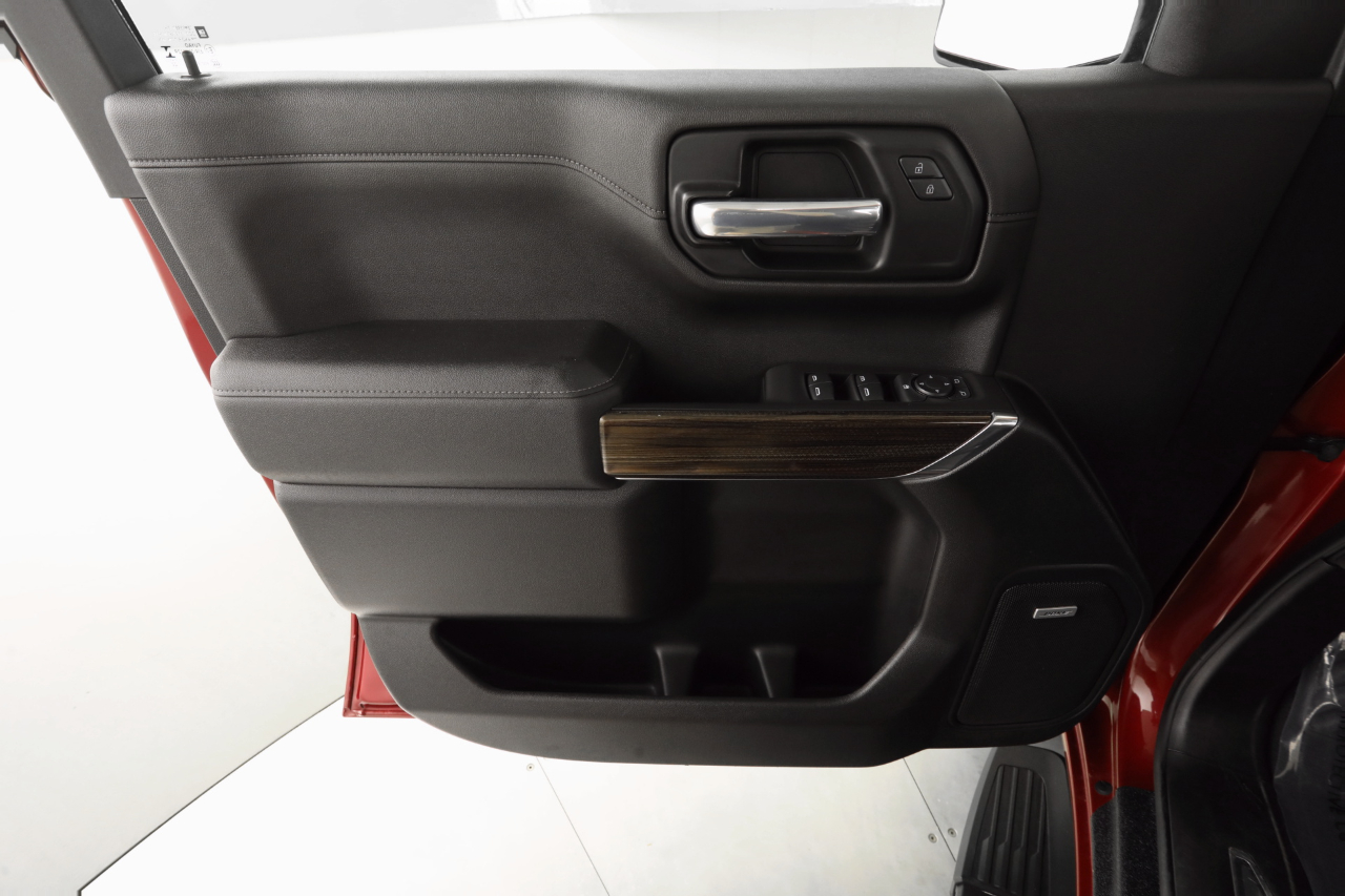 2020 Chevrolet Silverado 1500 RST photo 20