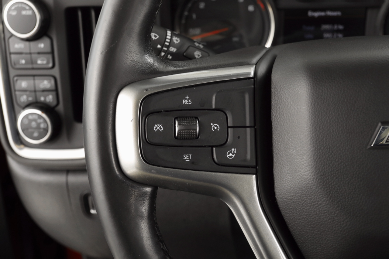 2020 Chevrolet Silverado 1500 RST photo 27
