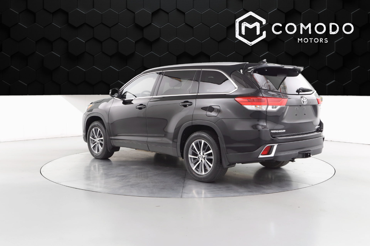 2019 Toyota Highlander XLE photo 4