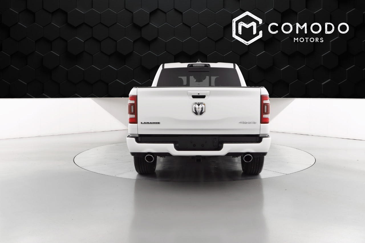 2021 Ram 1500 Laramie photo 3